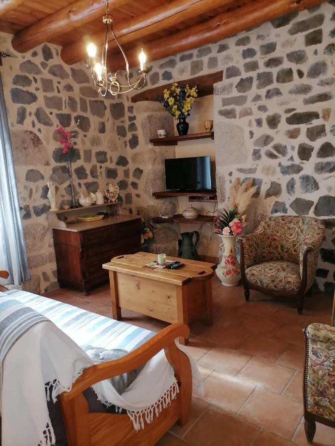 Gite A La Ferme Le Malzieu-Ville Dış mekan fotoğraf