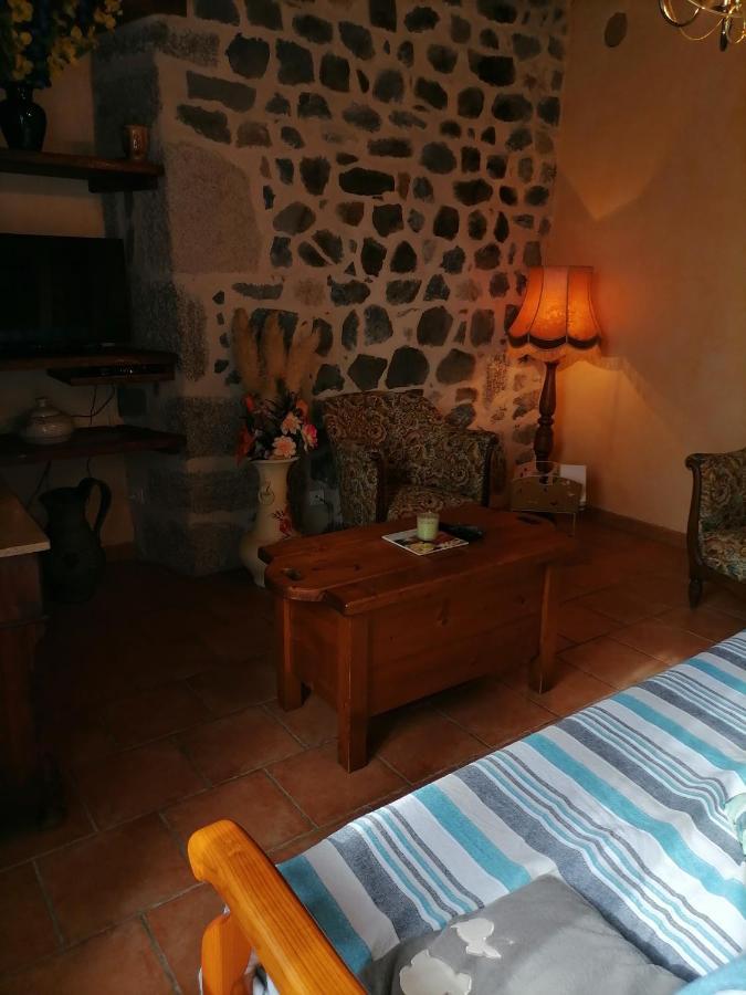 Gite A La Ferme Le Malzieu-Ville Dış mekan fotoğraf